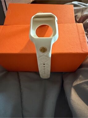 Tory Burch White Silicone Apple Watch Case & Band with Gold Logo